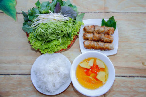 Bún Chả Phố Cổ