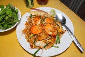 Phad Thai in front of Mini Big C That Luang