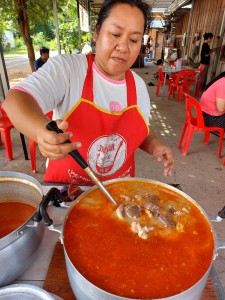 Mae Thin curry coconut milk noodle soup